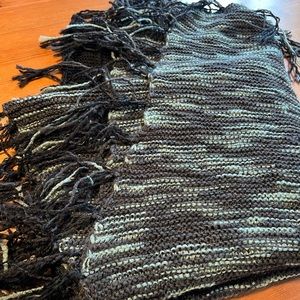 LuLaRoe Mimi wrap scarf shawl cardigan oversized soft cozy black grey blanket